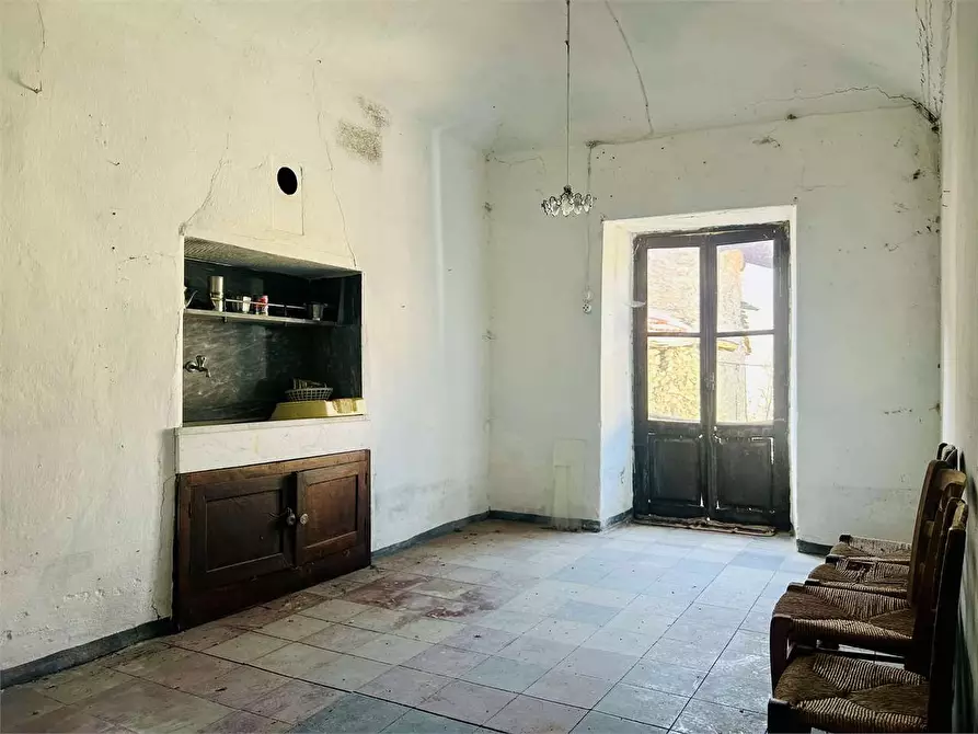 Immagine 5 di Rustico / casale in vendita  in Frazione Chionea a Ormea