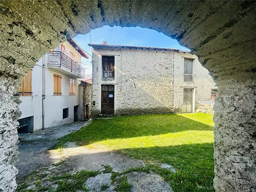 Immagine 1 di Rustico / casale in vendita  in Frazione Chionea a Ormea
