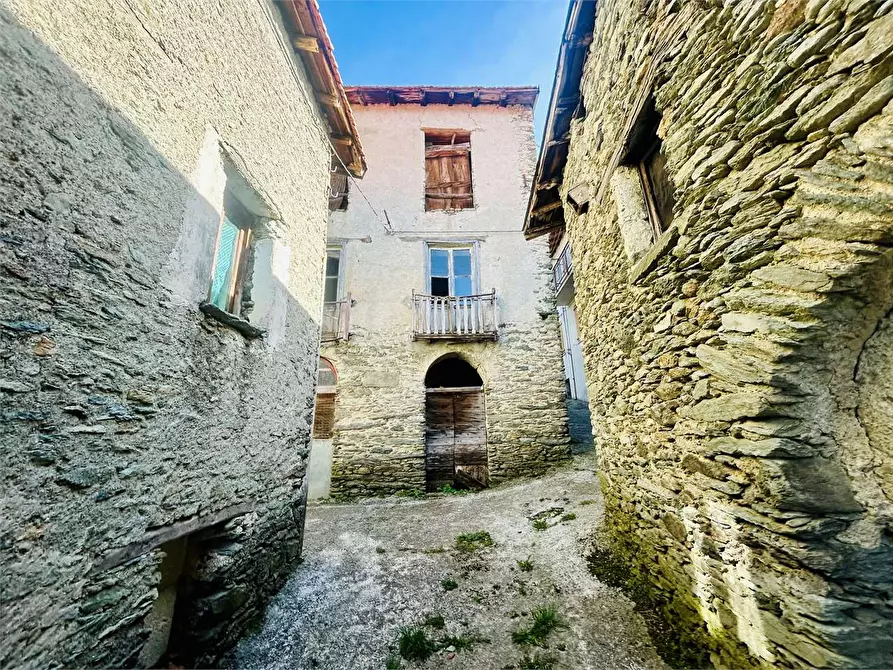 Immagine 18 di Rustico / casale in vendita  in Frazione Chionea a Ormea