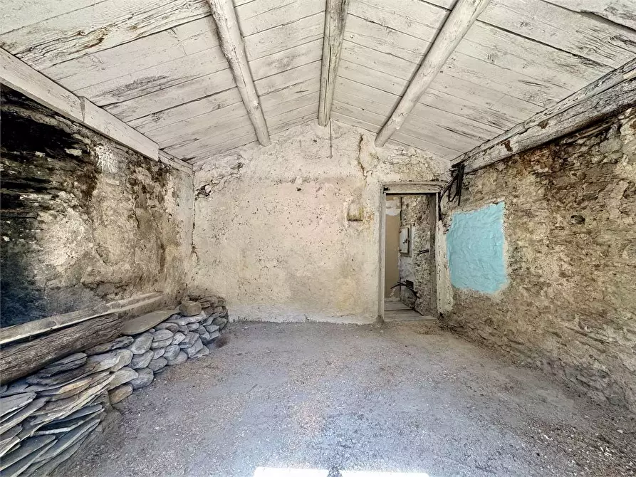 Immagine 10 di Appartamento in vendita  in Via De Filippi 53 a Pieve Di Teco