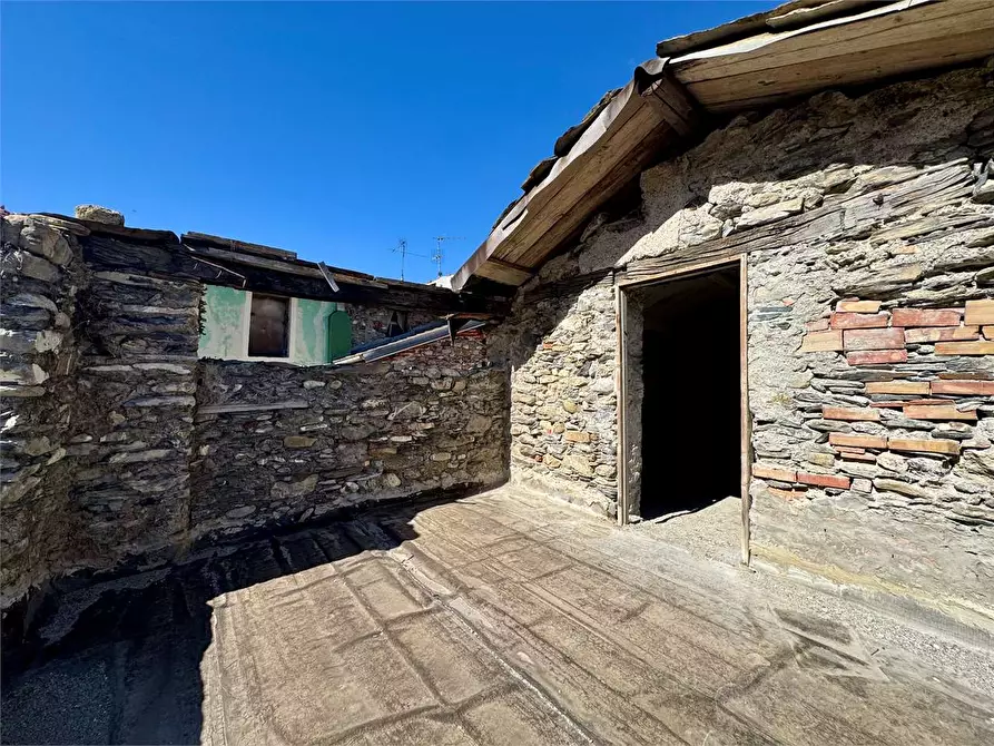 Immagine 1 di Appartamento in vendita  in Via De Filippi 53 a Pieve Di Teco