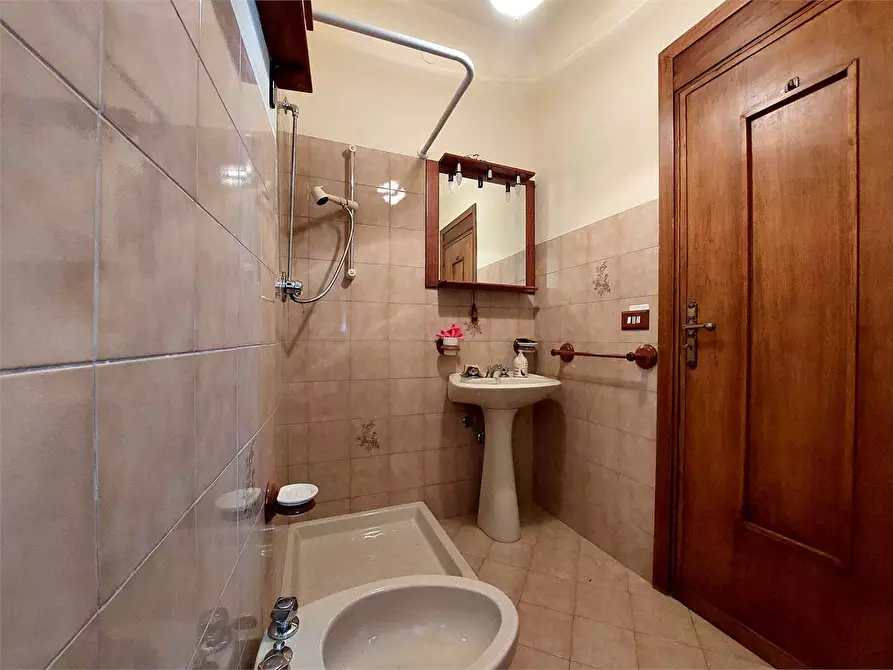 Immagine 17 di Casa indipendente in vendita  in Via Pelazza  38-40 a Ormea