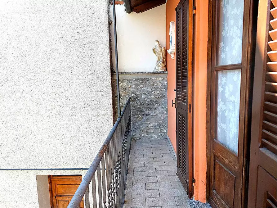 Immagine 27 di Casa indipendente in vendita  in Via Pelazza  38-40 a Ormea