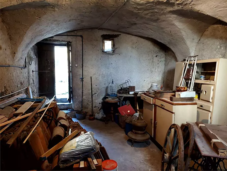 Immagine 37 di Casa indipendente in vendita  in Via Pelazza  38-40 a Ormea