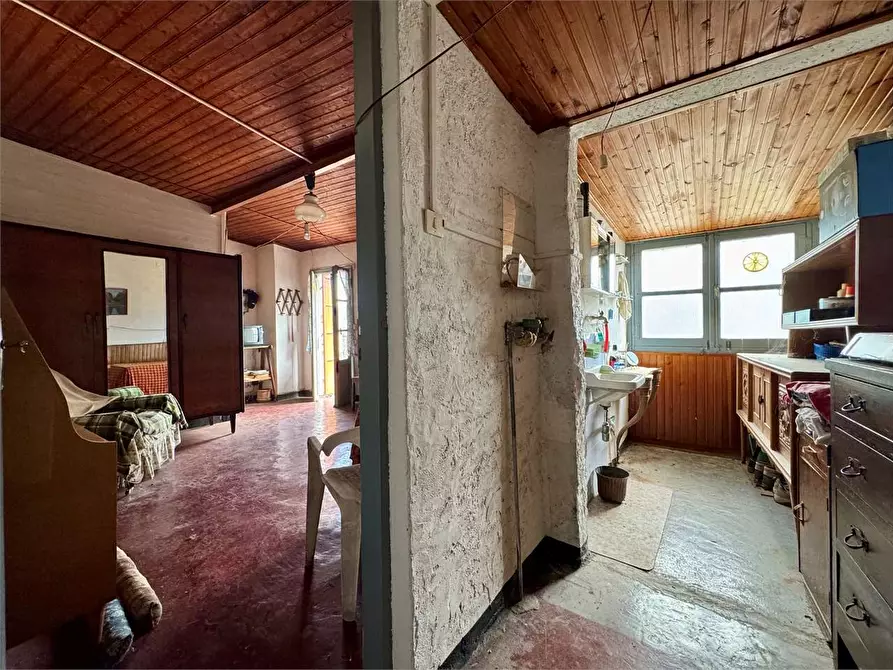 Immagine 16 di Casa indipendente in vendita  in Via Buenos Aires 8 a Rezzo