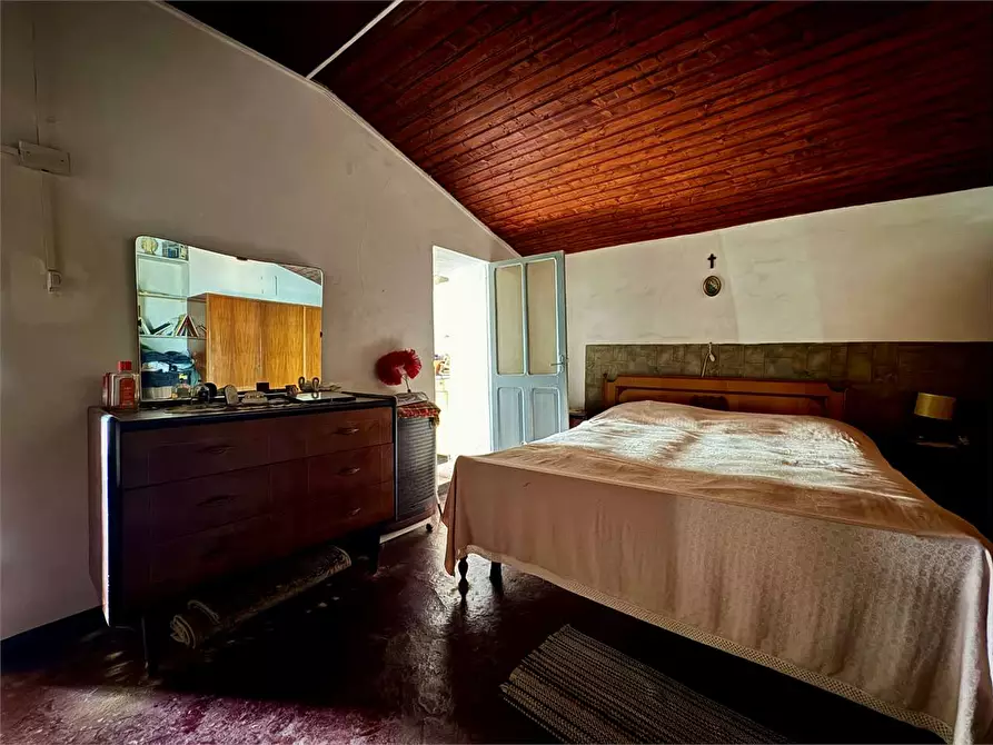 Immagine 15 di Casa indipendente in vendita  in Via Buenos Aires 8 a Rezzo