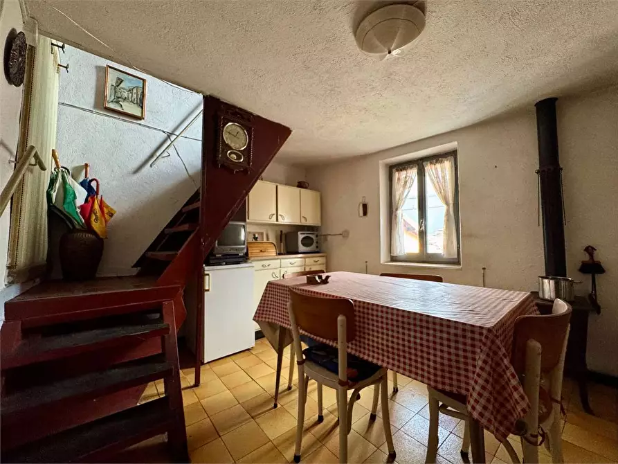 Immagine 21 di Casa indipendente in vendita  in Via Buenos Aires 8 a Rezzo