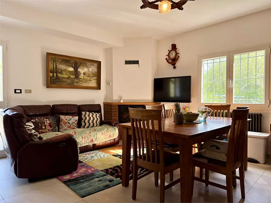 Immagine 19 di Villa in vendita  in Regione Prati Rossi 1 a Vessalico