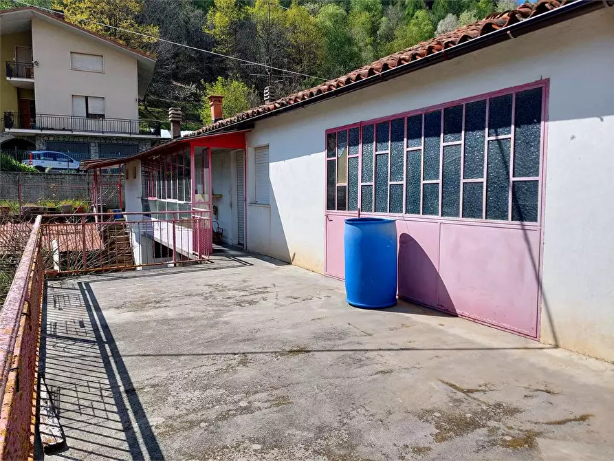 Immagine 23 di Casa indipendente in vendita  in Località Gerbioli a Bagnasco