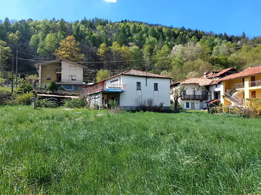 Immagine 3 di Casa indipendente in vendita  in Località Gerbioli a Bagnasco