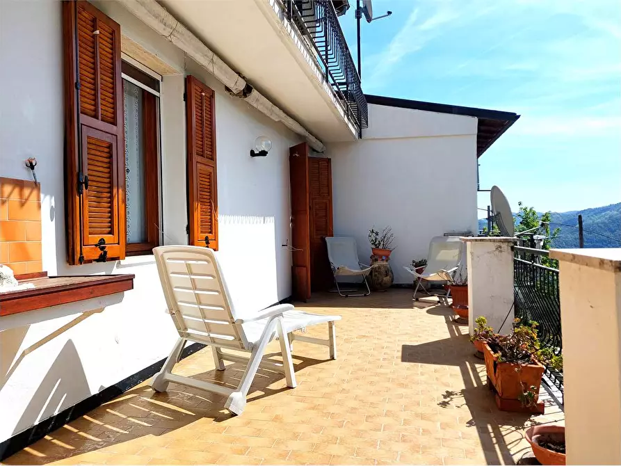 Immagine 12 di Maisonette in vendita  in Via Buenos Aires 3 a Rezzo