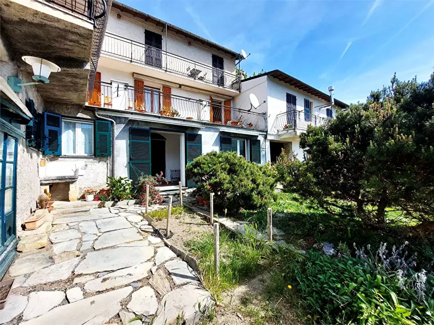 Immagine 59 di Maisonette in vendita  in Via Buenos Aires 3 a Rezzo