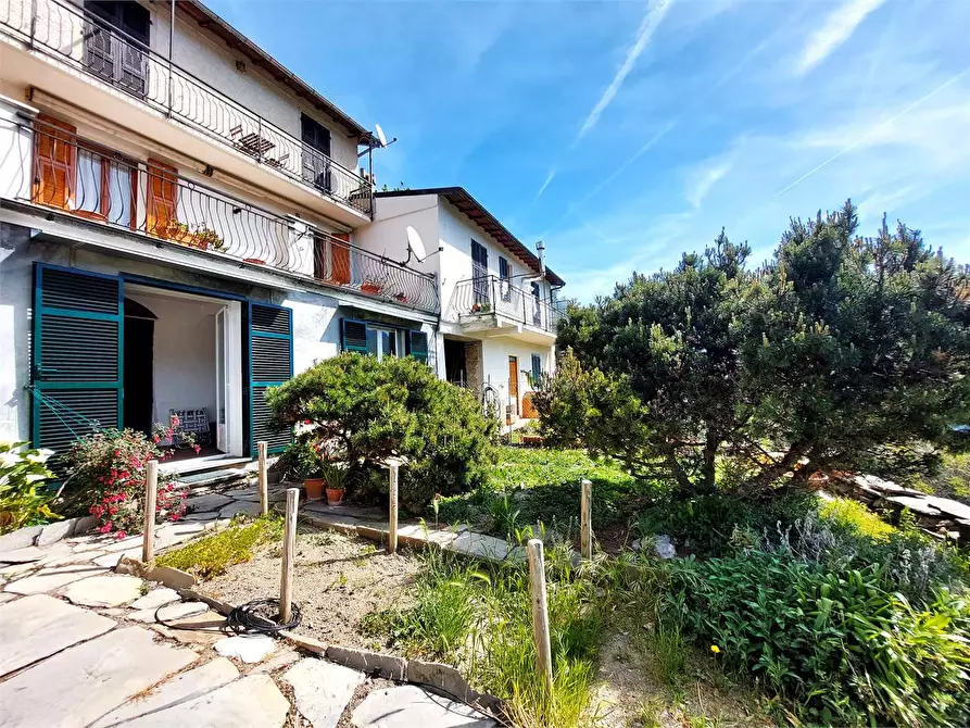 Immagine 61 di Maisonette in vendita  in Via Buenos Aires 3 a Rezzo