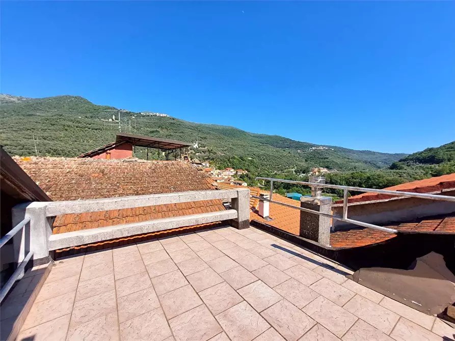 Immagine 4 di Appartamento in vendita  in Via Ramella Frazione Borgoratto 10 a Lucinasco