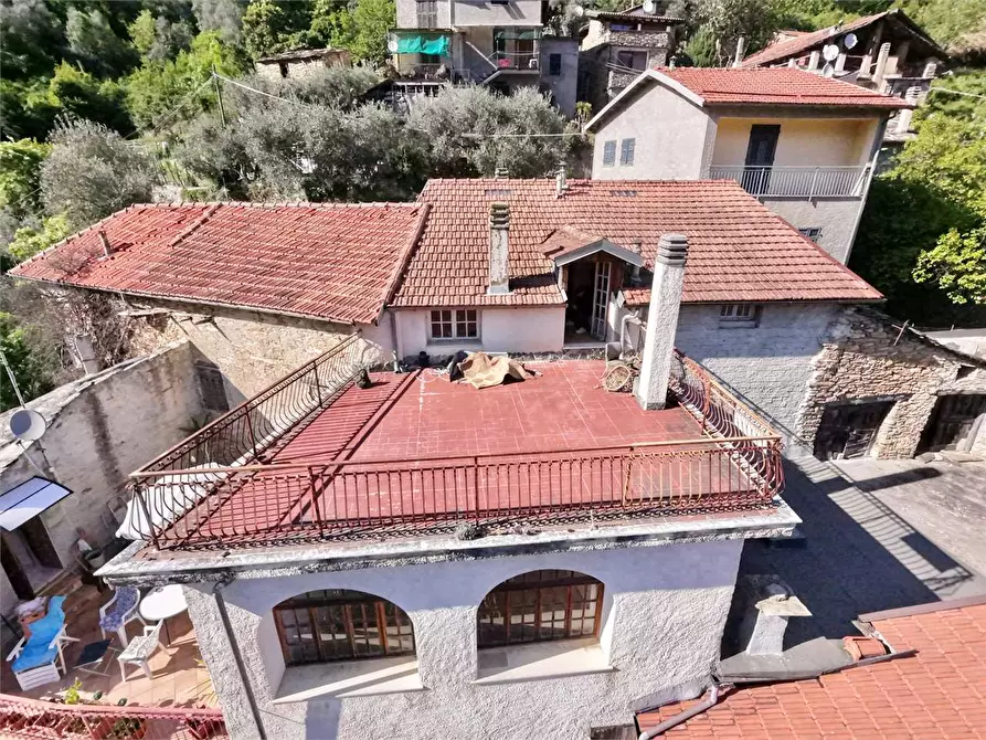 Immagine 1 di Porzione di casa in vendita  in Via San Lorenzo 25 a Pieve Di Teco
