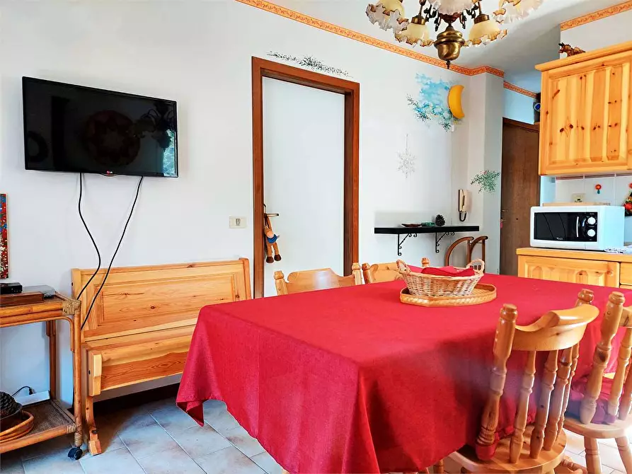 Immagine 5 di Appartamento in vendita  in Via Della Chiesa a Mendatica