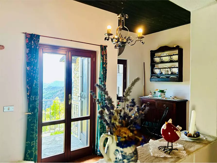 Immagine 16 di Casa indipendente in vendita  a Ormea