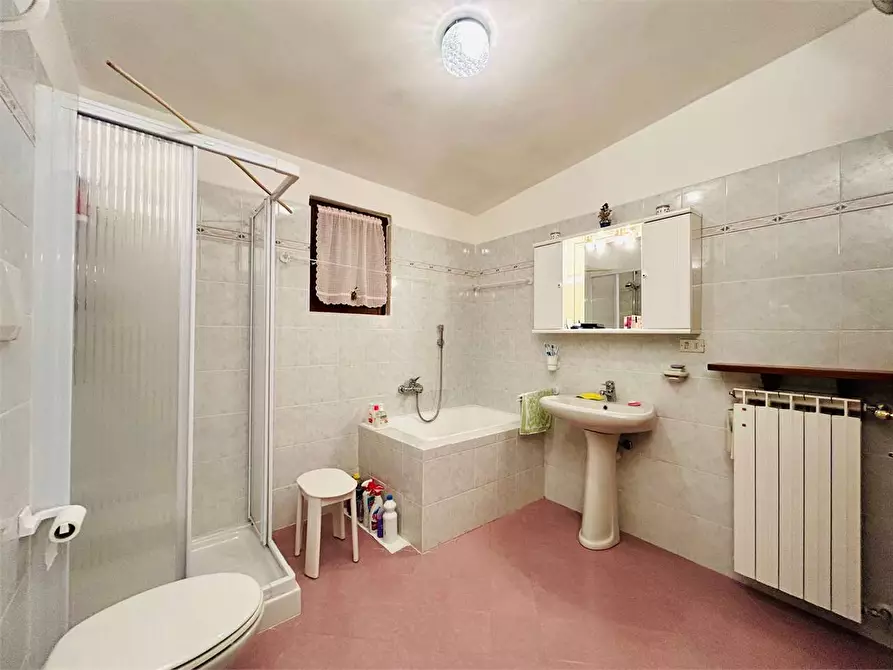 Immagine 33 di Casa indipendente in vendita  a Ormea