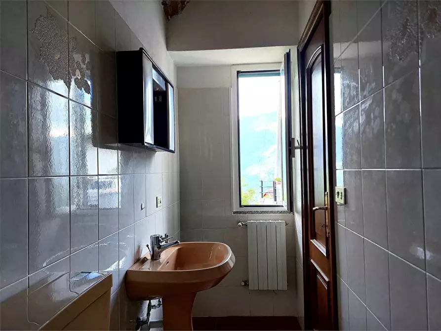 Immagine 14 di Appartamento in vendita  in Via Roma 10 a Cosio D'arroscia