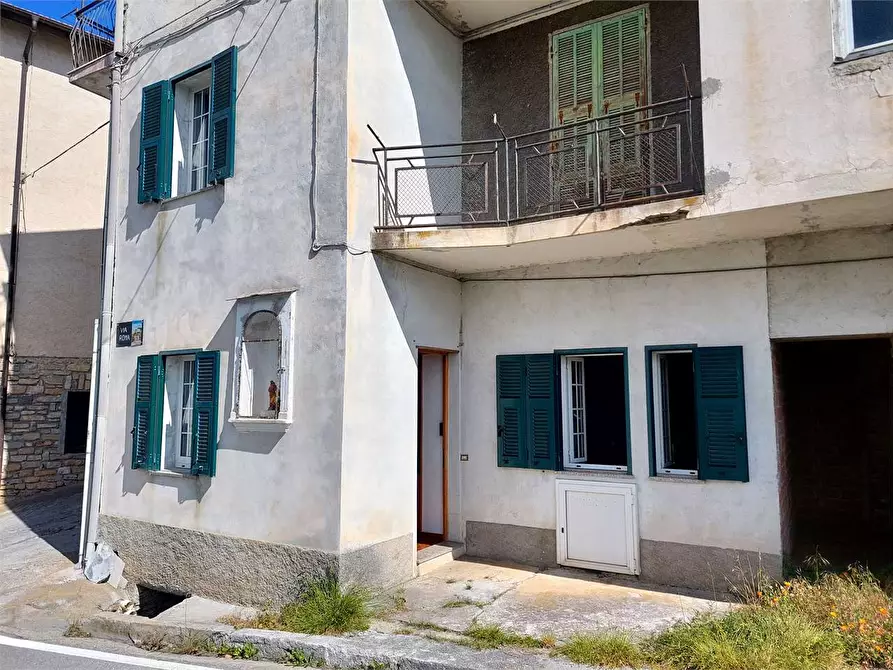 Immagine 3 di Appartamento in vendita  in Via Roma 10 a Cosio D'arroscia