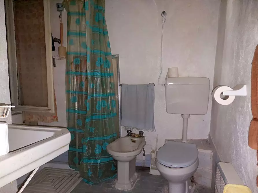 Immagine 36 di Appartamento in vendita  in Via Buenos Aires 8 a Rezzo