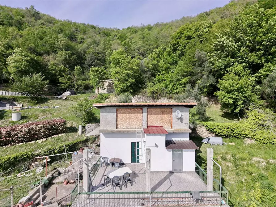 Immagine 2 di Villa in vendita  in Strada provinciale Lovegno 11 a Pieve Di Teco
