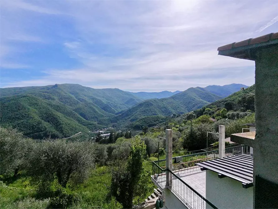 Immagine 7 di Villa in vendita  in Strada provinciale Lovegno 11 a Pieve Di Teco