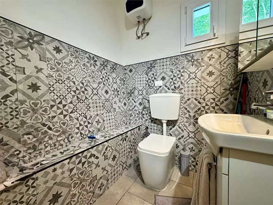 Immagine 46 di Villa in vendita  in Strada provinciale Lovegno 11 a Pieve Di Teco