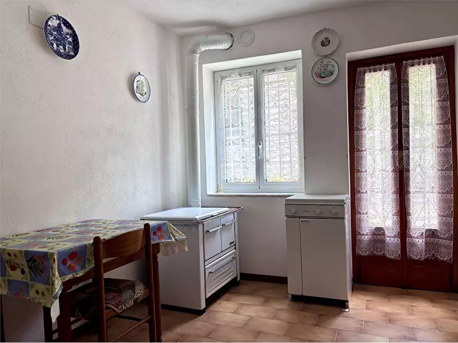 Immagine 9 di Casa indipendente in vendita  in Via De Filippi  a Pieve Di Teco