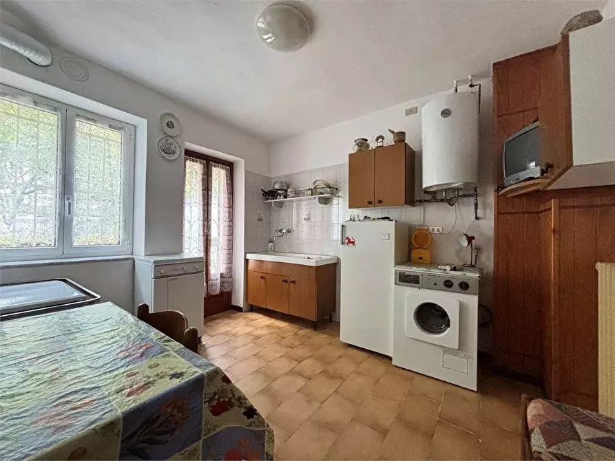 Immagine 7 di Casa indipendente in vendita  in Via De Filippi  a Pieve Di Teco