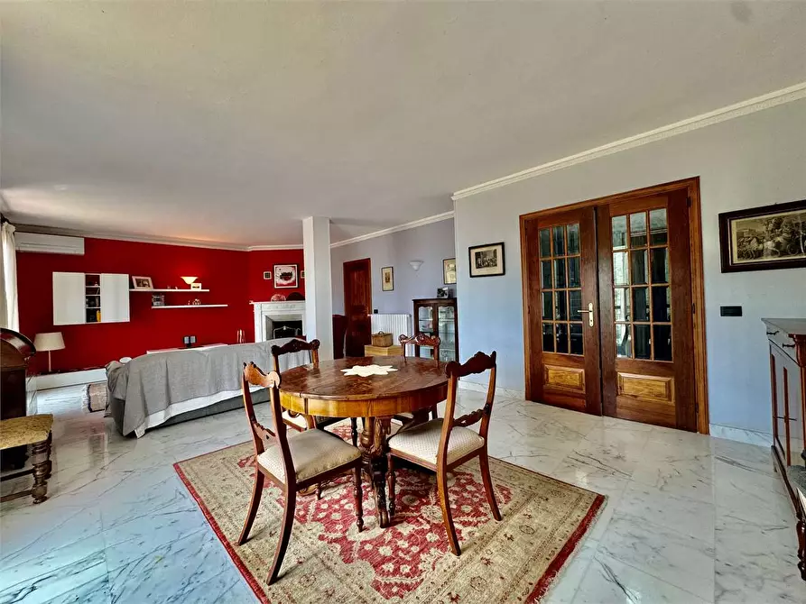 Immagine 12 di Villa in vendita  in Via Silvio Del Becchi a Pontedassio