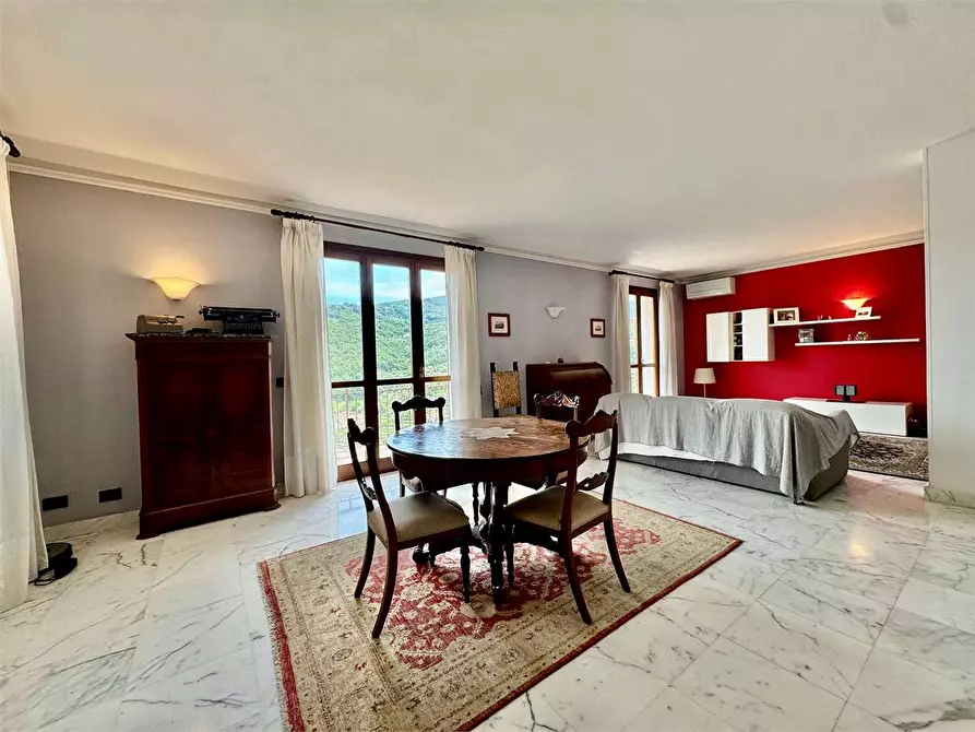 Immagine 10 di Villa in vendita  in Via Silvio Del Becchi a Pontedassio