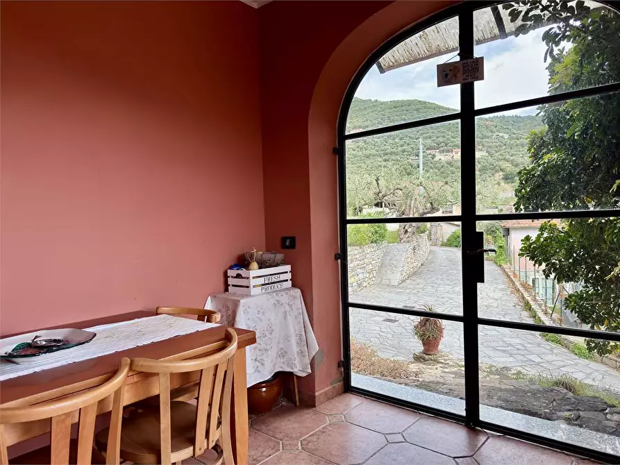 Immagine 4 di Villa in vendita  in Via Silvio Del Becchi a Pontedassio