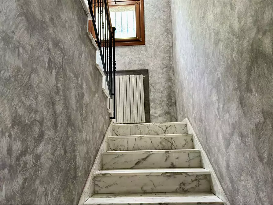 Immagine 33 di Villa in vendita  in Via Silvio Del Becchi a Pontedassio