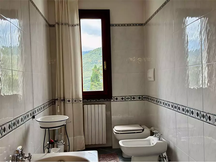 Immagine 59 di Villa in vendita  in Via Silvio Del Becchi a Pontedassio