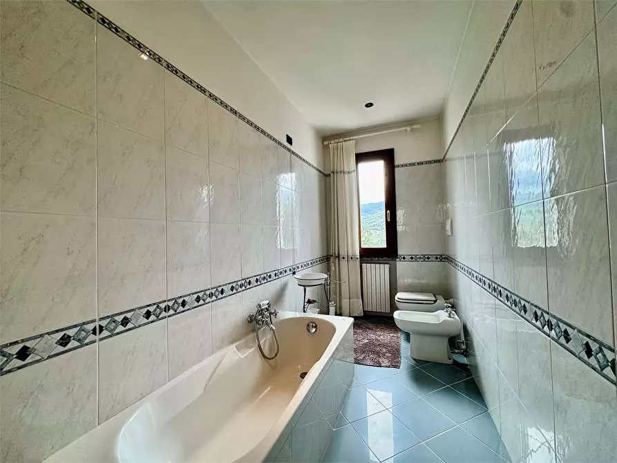 Immagine 60 di Villa in vendita  in Via Silvio Del Becchi a Pontedassio