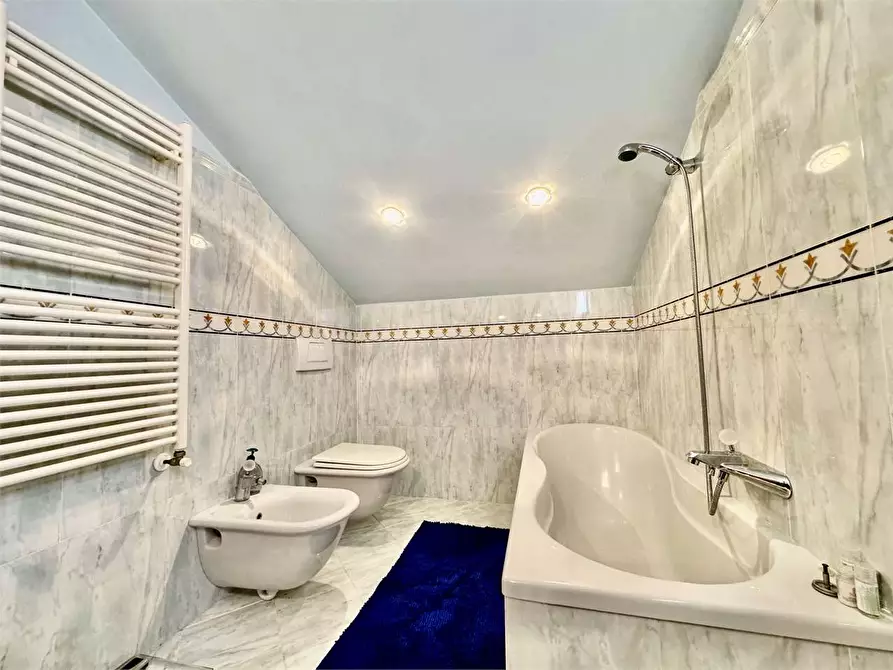Immagine 67 di Villa in vendita  in Via Silvio Del Becchi a Pontedassio