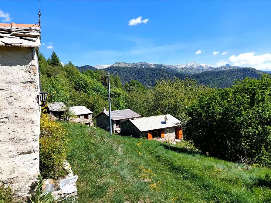 Immagine 1 di Casa indipendente in vendita  in Località Pigheugia a Mendatica