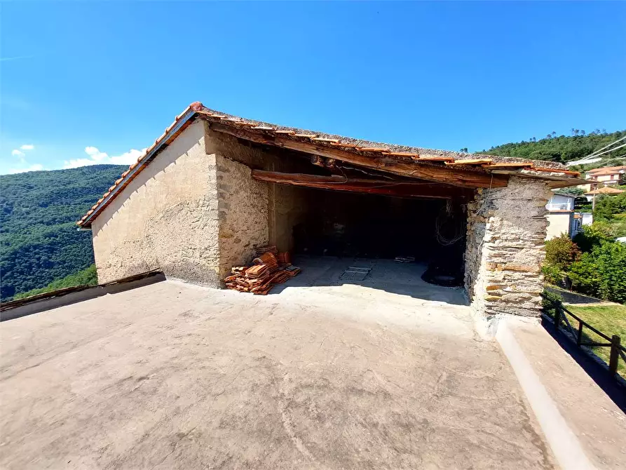 Immagine 1 di Quadrilocale in vendita  in Località Costa  1 a Onzo