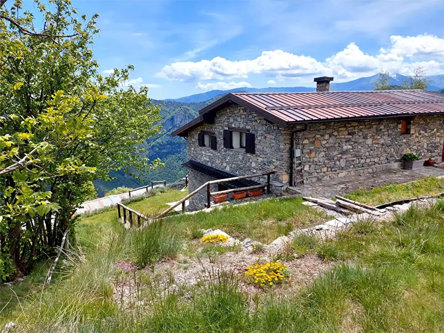 Immagine 30 di Casa indipendente in affitto  in Frazione Quarzina Borgata Biranco a Ormea