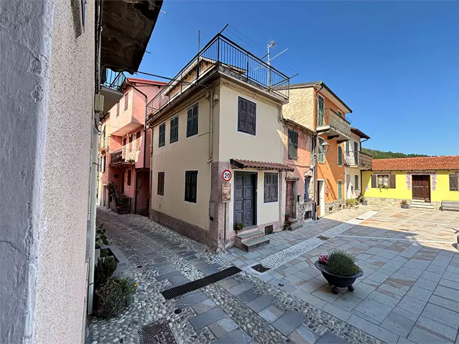Immagine 31 di Appartamento in vendita  in Piazza Chiesa 20 a Cosio D'arroscia