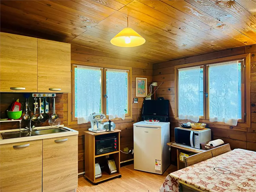 Immagine 3 di Dépendance in vendita  in Camping La Fattoria 8 a Pornassio