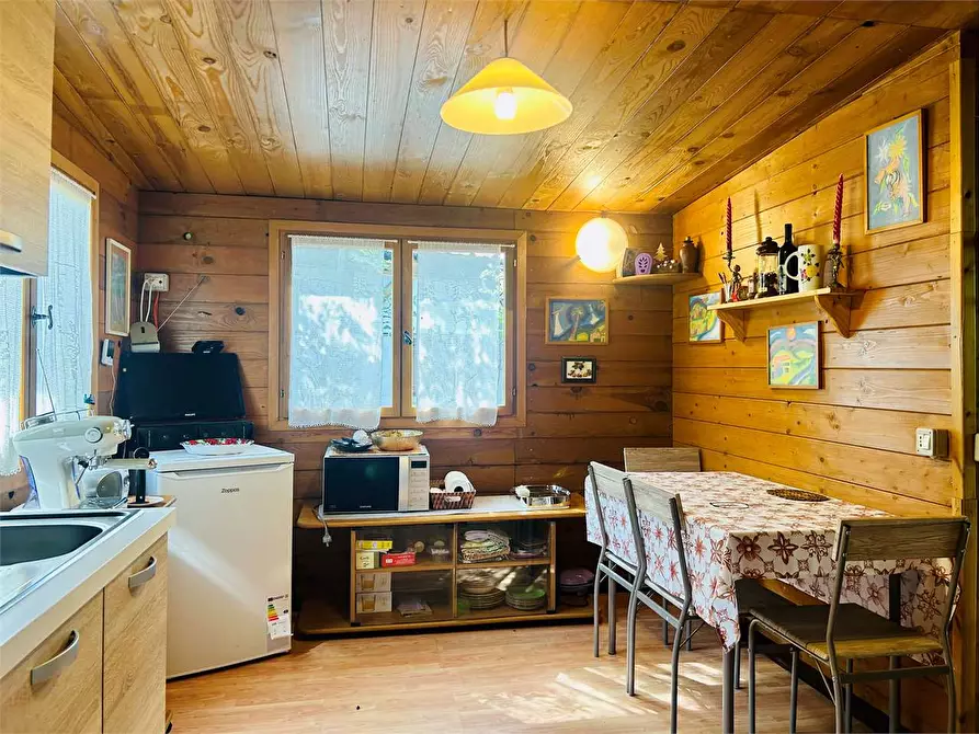 Immagine 5 di Dépendance in vendita  in Camping La Fattoria 8 a Pornassio