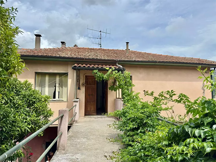 Immagine 26 di Casa indipendente in vendita  in Piazza Pietro Verano a Chiusavecchia