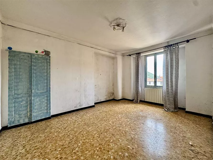 Immagine 32 di Casa indipendente in vendita  in Piazza Pietro Verano a Chiusavecchia