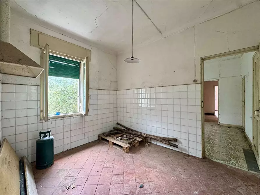 Immagine 54 di Casa indipendente in vendita  in Piazza Pietro Verano a Chiusavecchia
