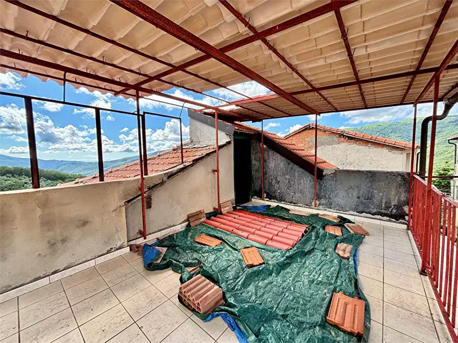 Immagine 3 di Casa indipendente in vendita  in Via Principale 3 a Aurigo
