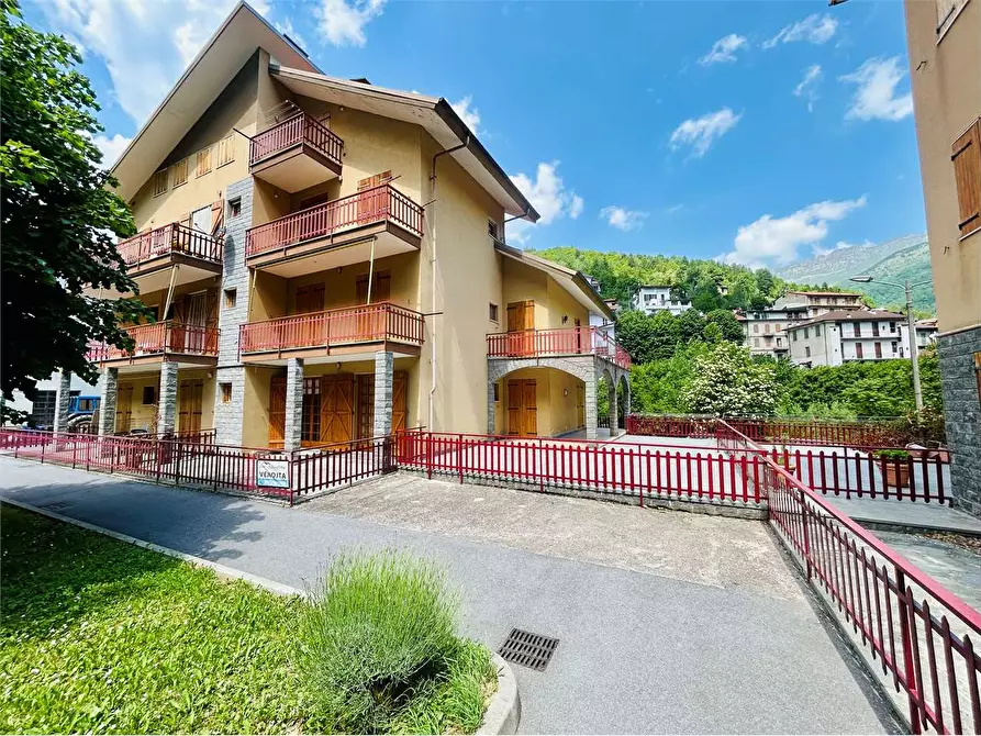 Immagine 31 di Appartamento in vendita  in Via San Bernardino 8 a Ormea