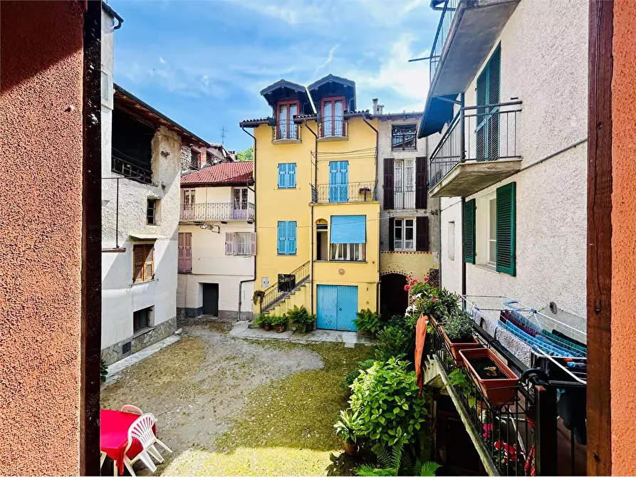 Immagine 8 di Casa indipendente in vendita  in Via Pelazza  38-40 a Ormea