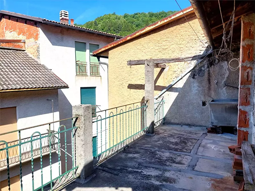 Immagine 2 di Casa indipendente in vendita  in Via Madonna degli Angeli  12 a Ormea